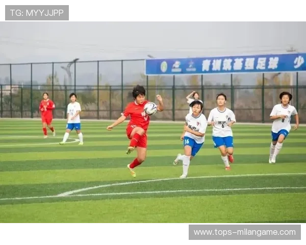 “青训基地建设提速，拓展更广泛的青少年培训网络”，青训学校